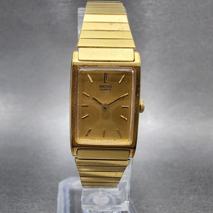 Seiko Tank Watch Women 17mm Champagne Dial Gold Tone Rectangle 2C205830 New Bat0
