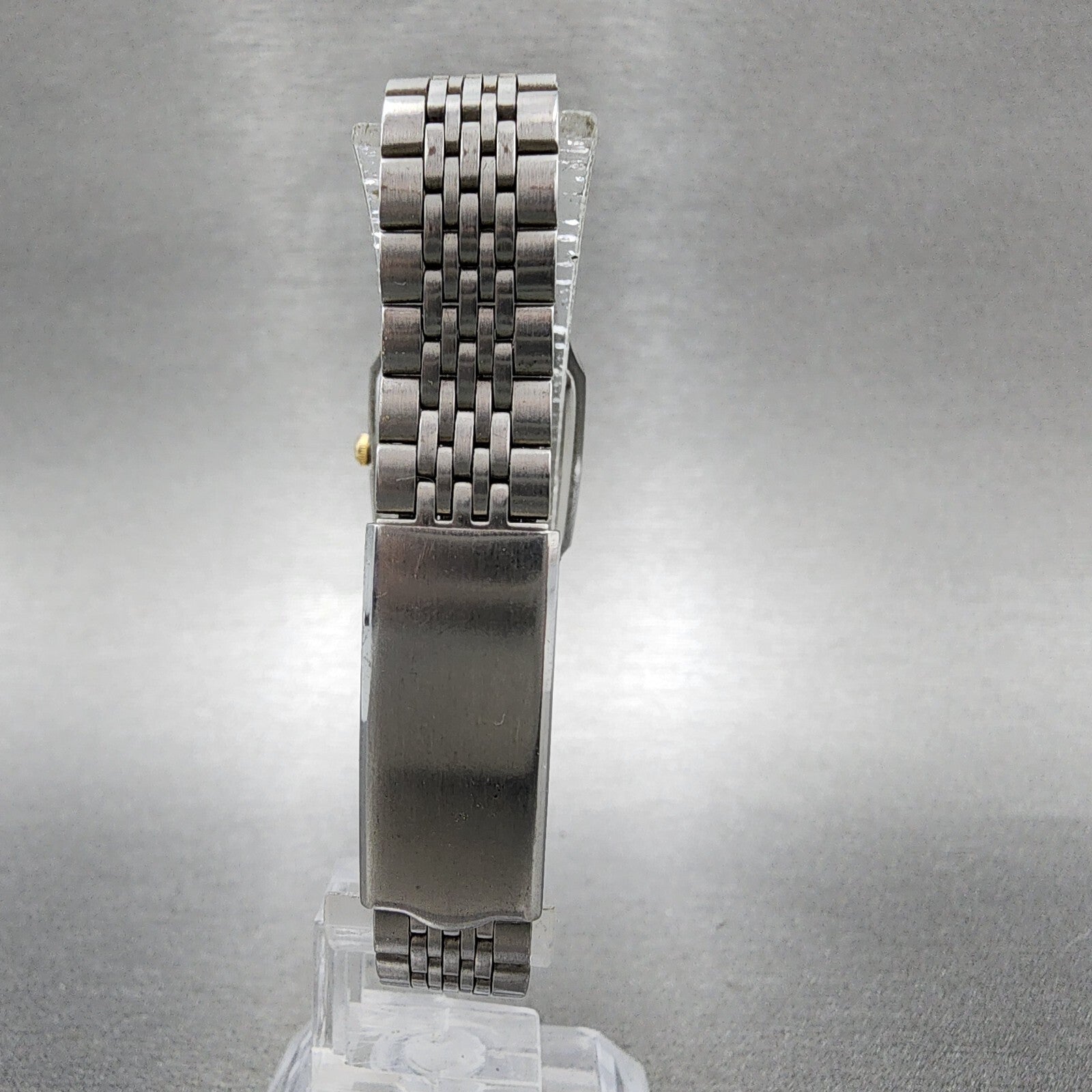 Seiko Tank Watch Women 20mm Silver Dial Two Tone 73215700 New Battery8