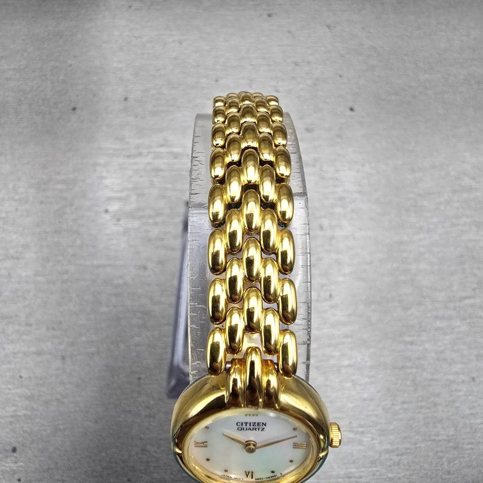 Citizen Watch Women 19mm MOP Dial Gold Tone Round 5920-S49677 New Battery VTG4