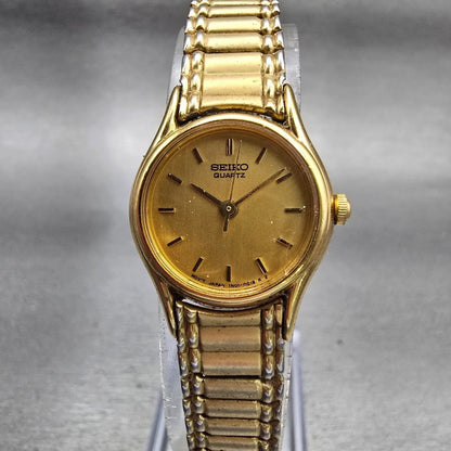 Seiko Watch Women 20mm Gold Dial Gold Tone Round 1N01-0E19 New Battery Vintage0
