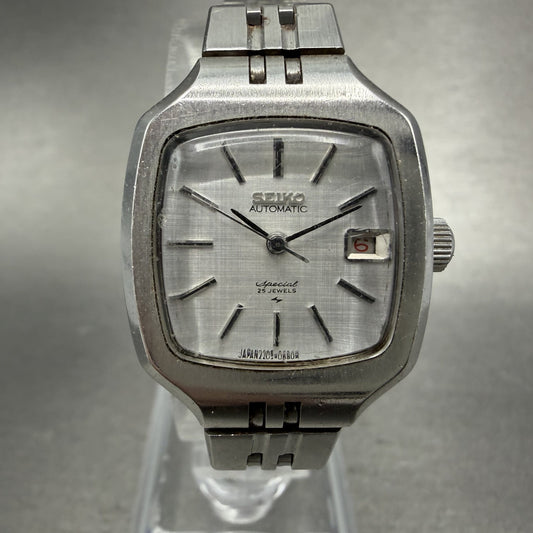 Seiko Special Watch Women 24mm Silver Dial Silver Tone Date Automatic Runs0