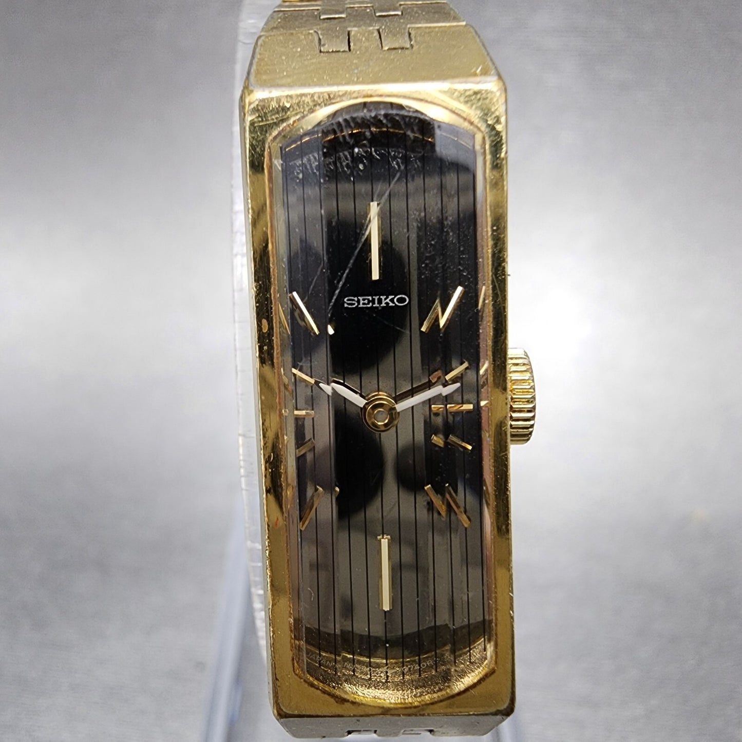 Seiko Tank Watch Women 13mm Silver Dial Gold Tone Rectangle Manual Wind Runs1