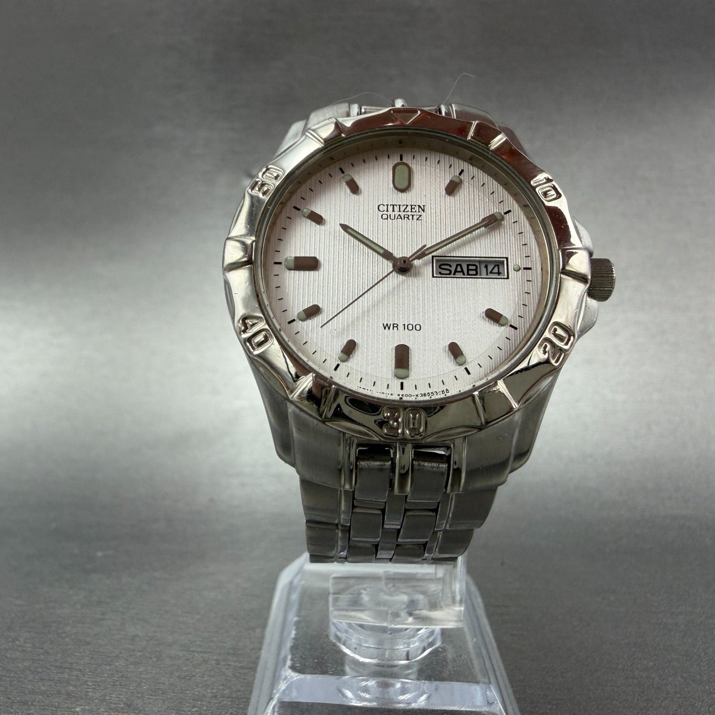Citizen Watch Men 37mm Silver Dial Silver Tone Daydate Round 5500-K11511 New Bat5