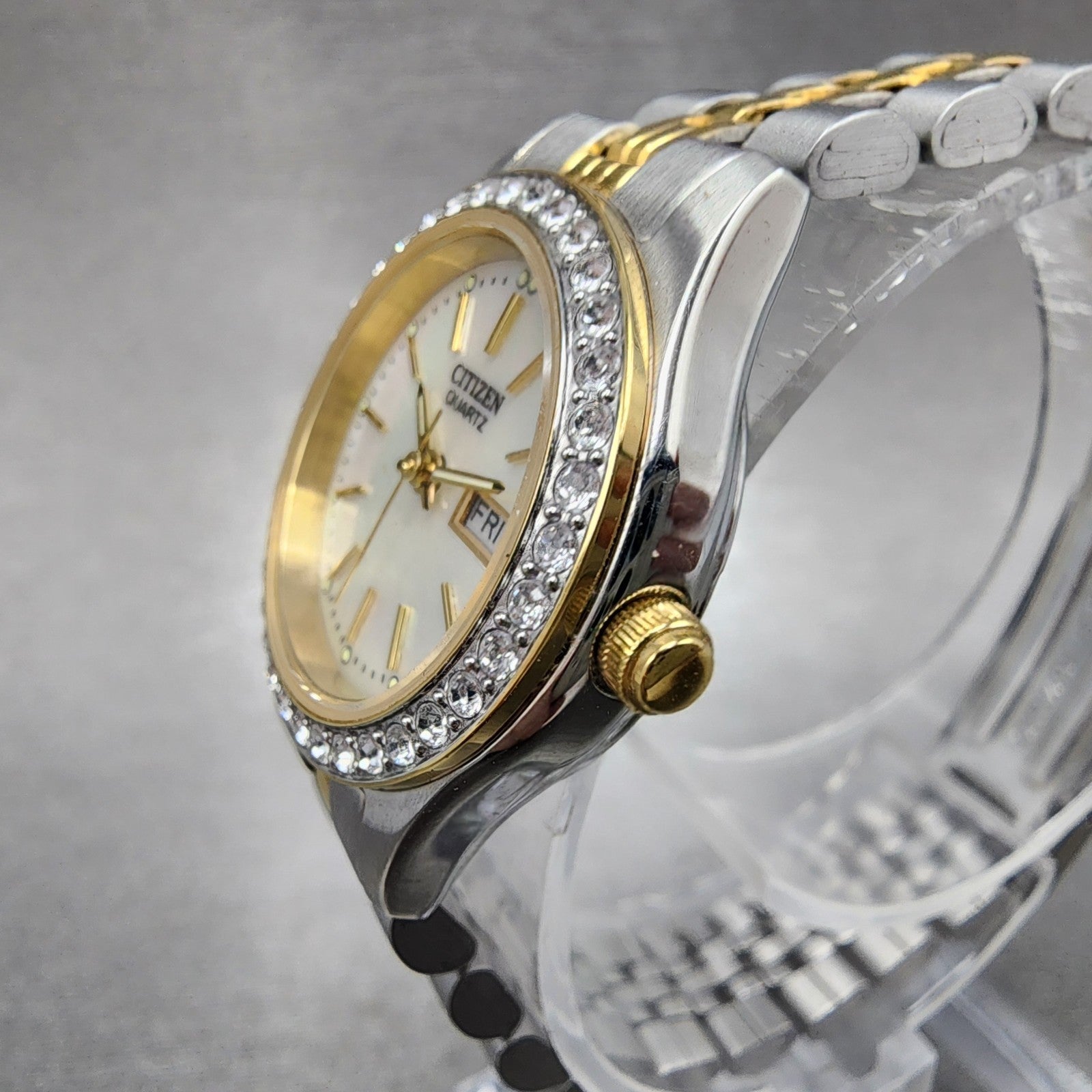 Citizen Watch Women 25mm MOP Dial Two Tone Daydate EQ053450D New Battery2