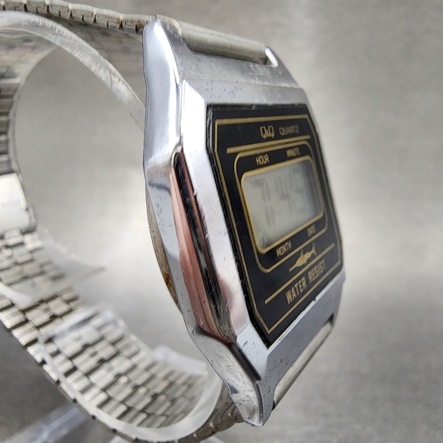 Citizen Q&Q Digital Watch Men 33mm Digital Black Dial Steel Octaogn New Battery3