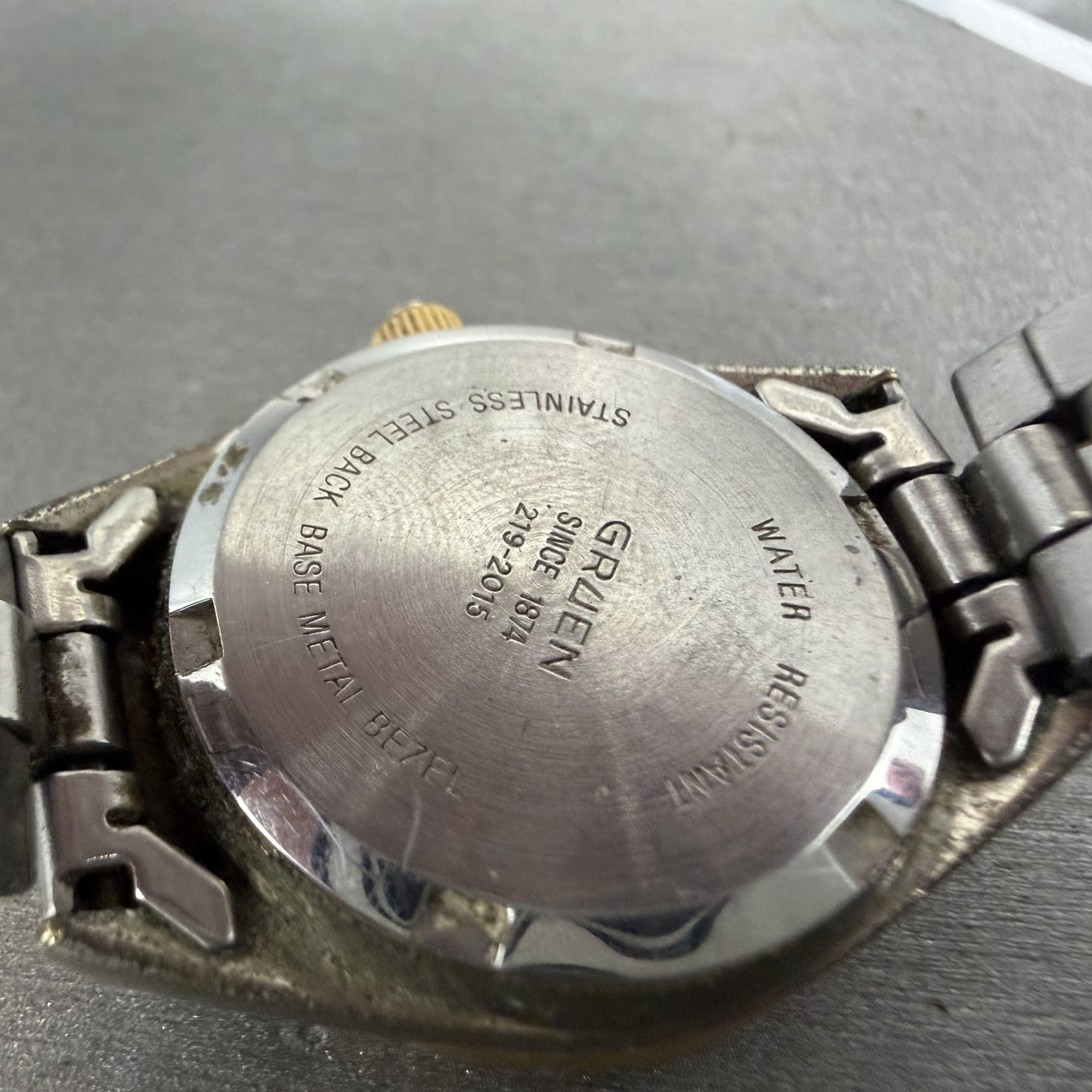 Gruen Watch Women 26mm Blue Dial Two Tone Date Round New Battery9