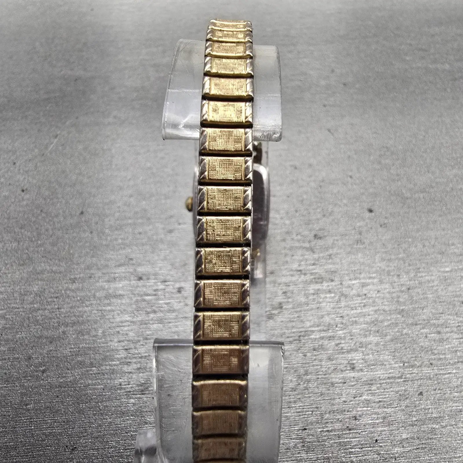 Seiko Watch Women 16mm Gold Dial Gold Tone Rectangle 5420-5301 New Battery VTG7