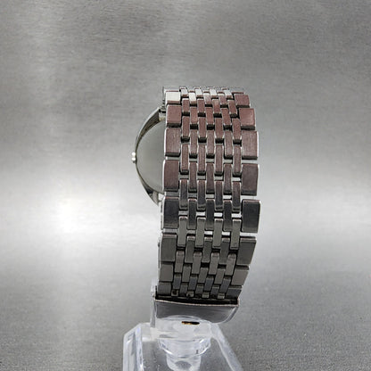 Universal Geneve White Shadow Automatic Watch Men 35mm Champagne Dial Steel Runs