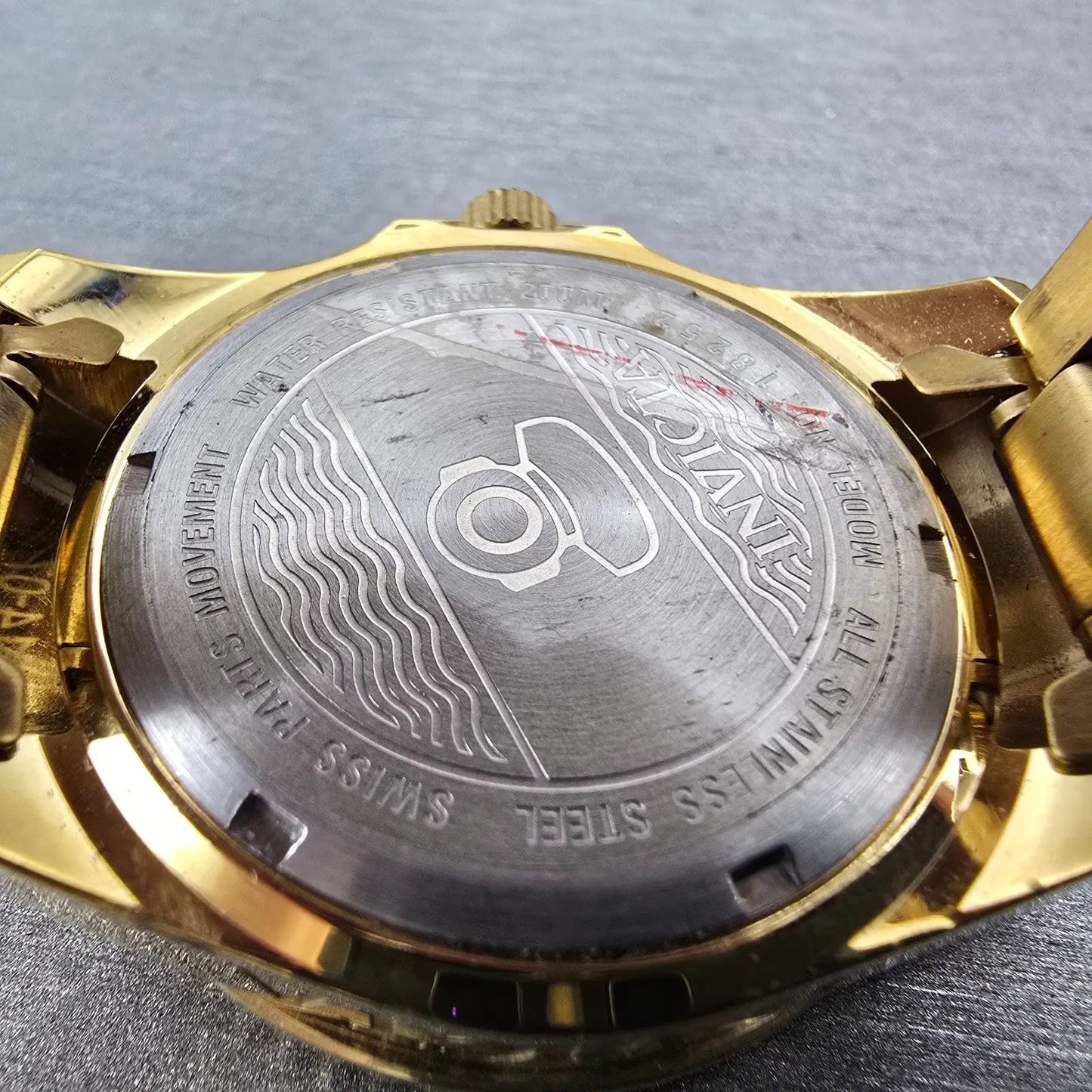 Invicta GMT Watch Unisex 38mm Champagne Dial Gold Tone Date 18252 New Battery9