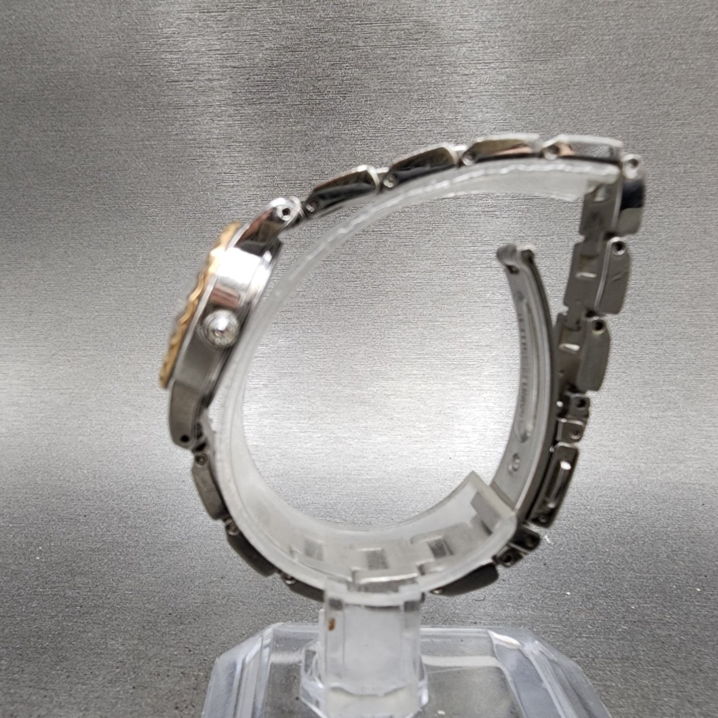 Seiko Wired Watch Women 22mm White Dial Two Tone Round VJ21KJ70 New Battery6