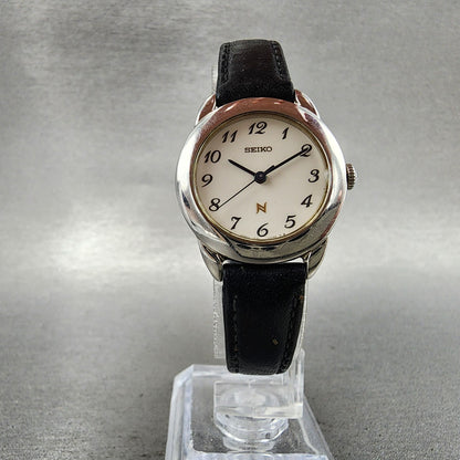 Seiko Watch Women 26mm White Dial Silver Tone 1f210050 New Battery5