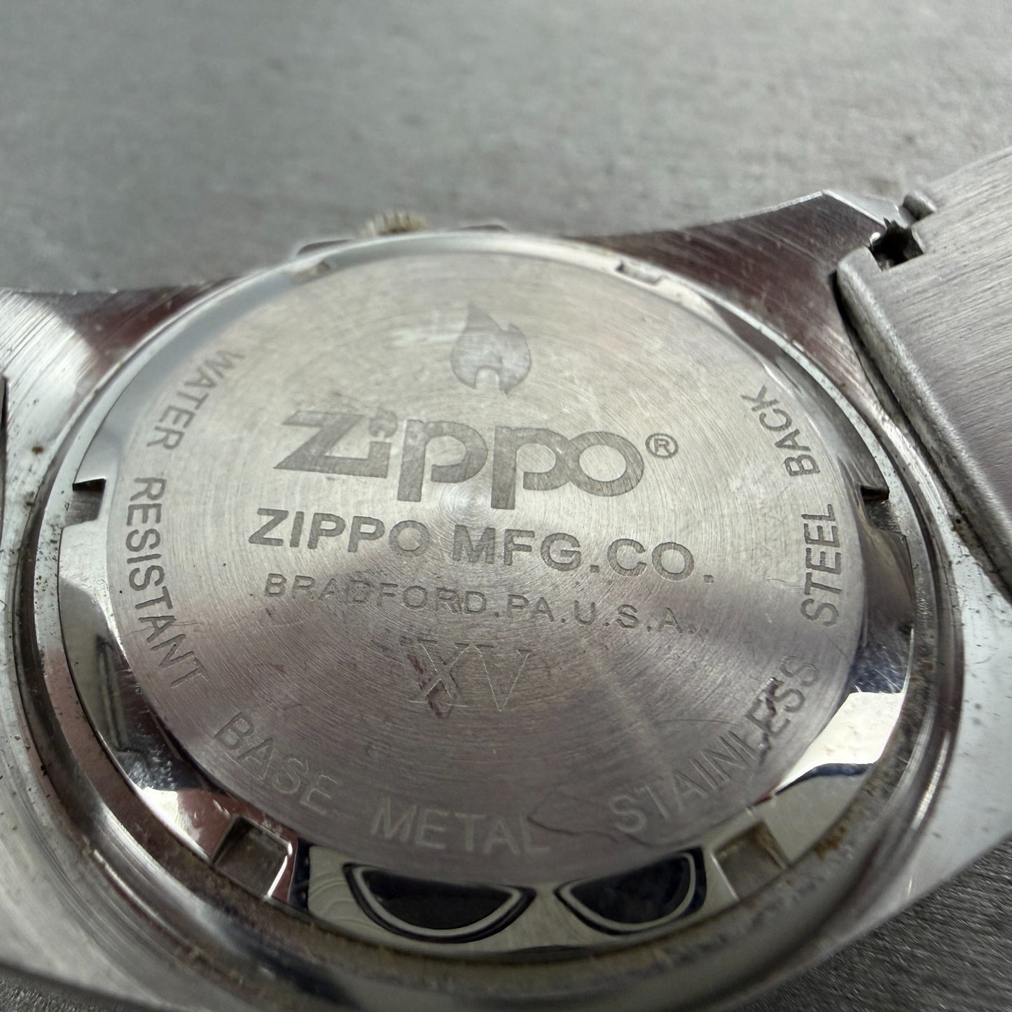 Zippo Watch Men 38mm Silver Dial Silver Tone Round New Battery Vintage9
