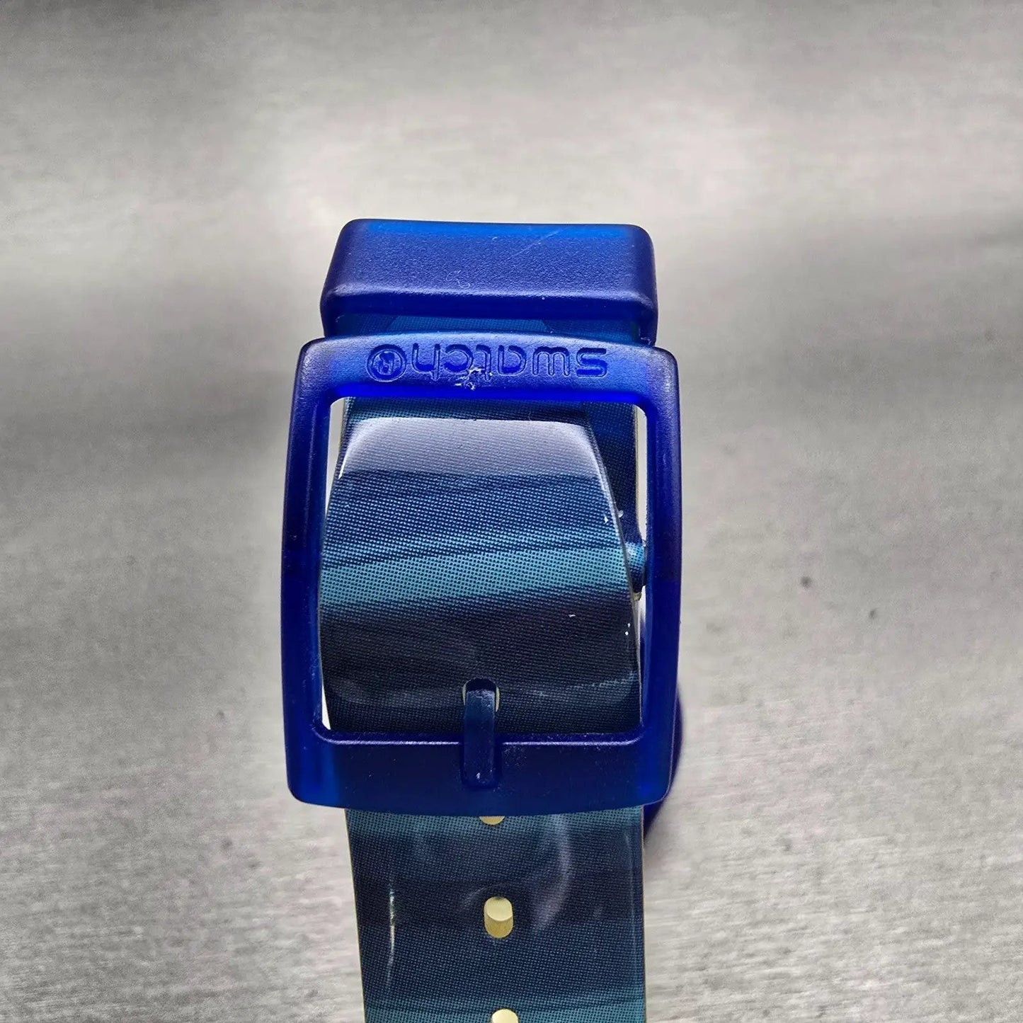 Swatch LINAJOLA Watch Unisex 34mm Blue Dial Blue Case Round GN237 New Battery7