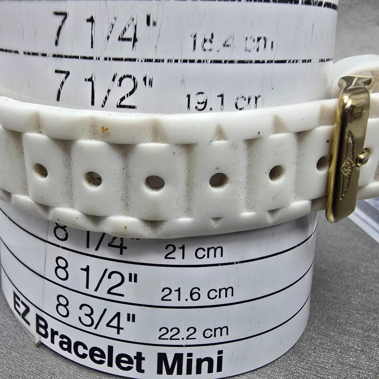 Invicta Angel Dive Watch Women 38mm White Dial Gold Tone Daydate 0718 New Batt10