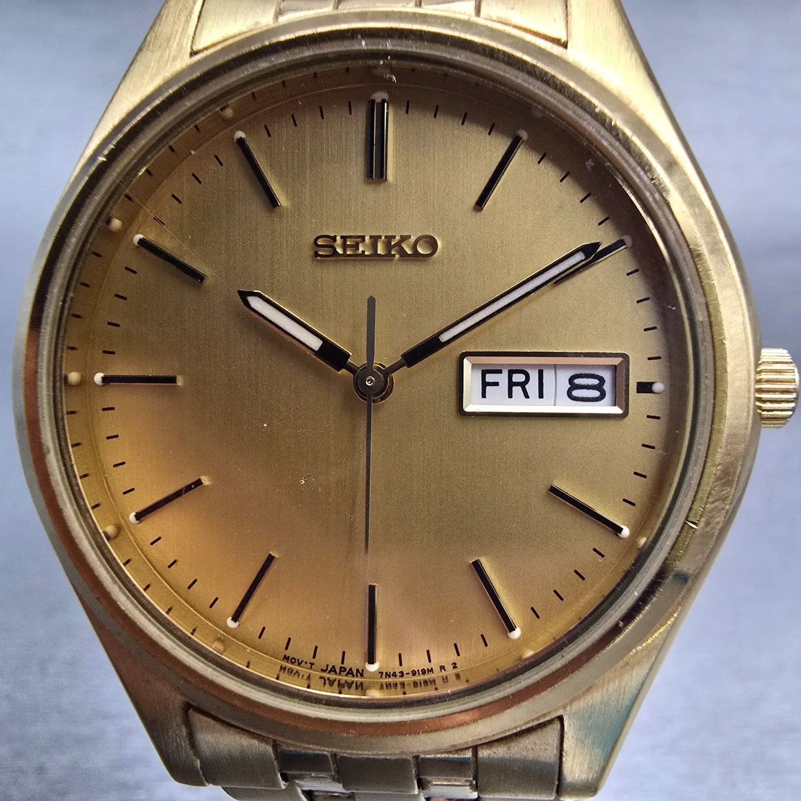 Seiko Watch Men 37mm Gold Dial Gold Tone Daydate Round 7N43-9046 New Battery VTG1
