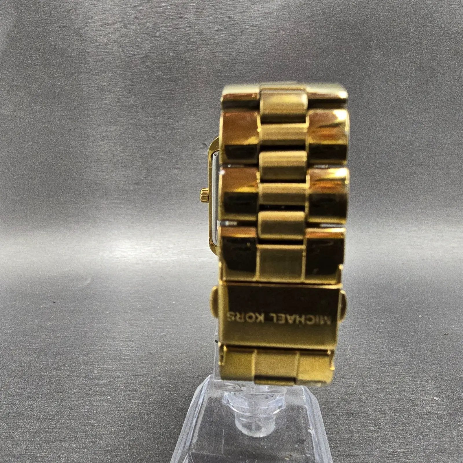 48591802