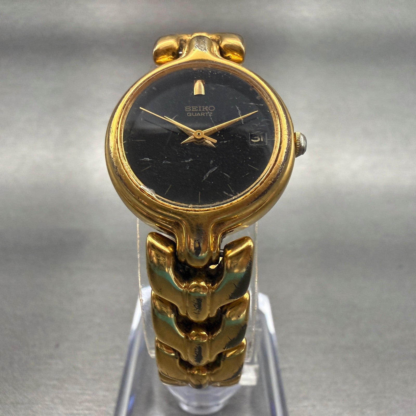 Seiko Watch Women 22mm Black Dial Gold Tone Date Round 7N82-0248 New Battery5