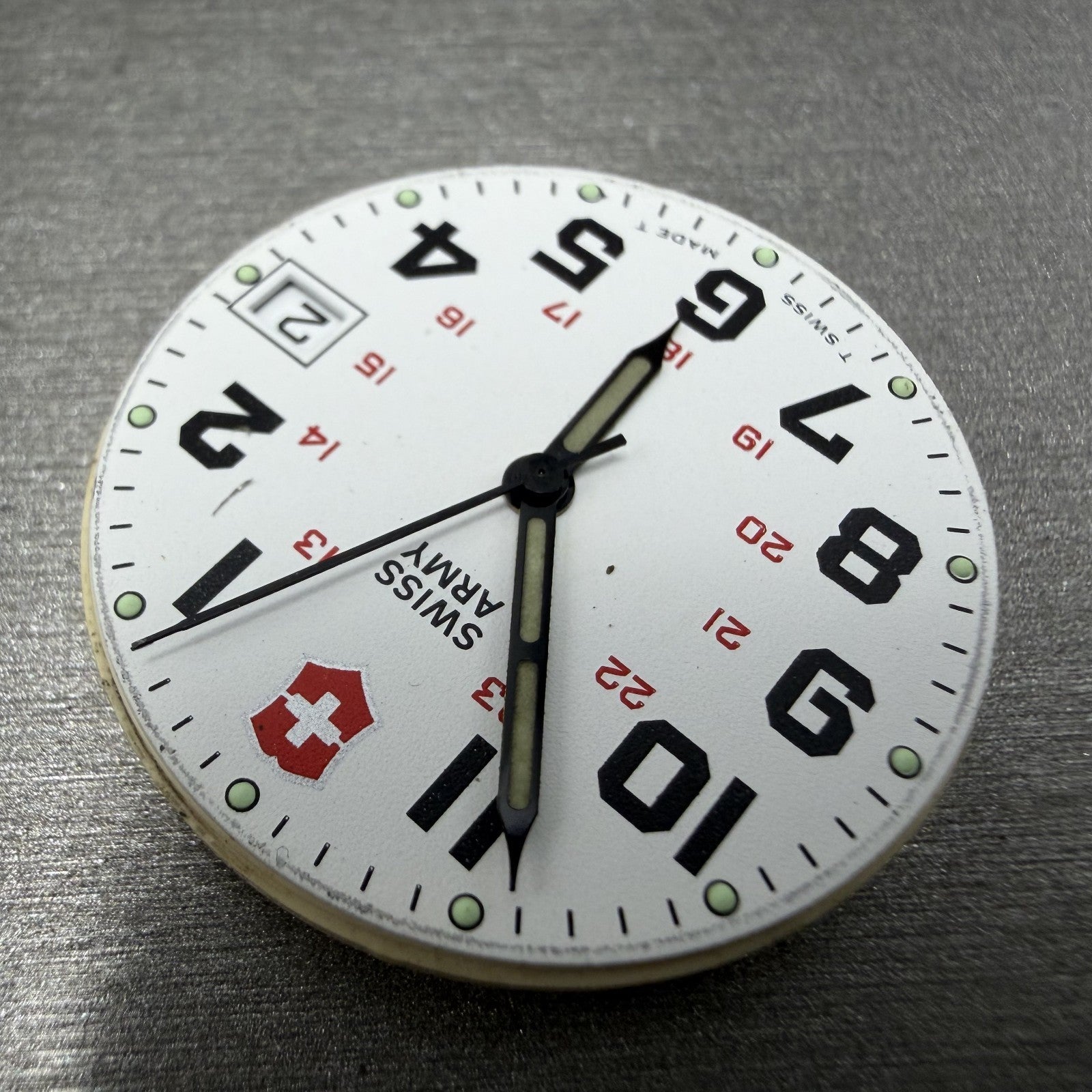 Victorinox Swiss Army Calvary Watch Men 37mm White Dial Steel NO CASEBACK PARTS8