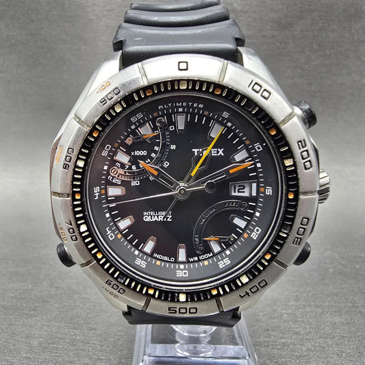 Timex Intelligent Quartz  Watch Men 50mm Black Dial Silver Date New Battery0