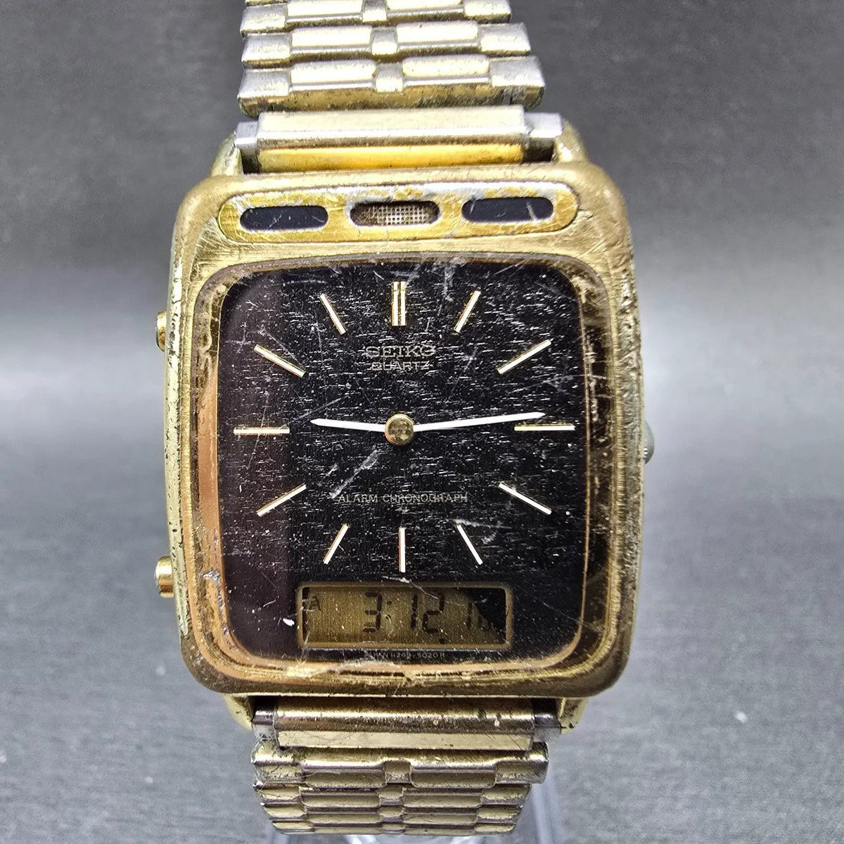 Seiko Analog Digital Watch Men 28mm Black Dial Gold H249 Movement H249-5020 PART0