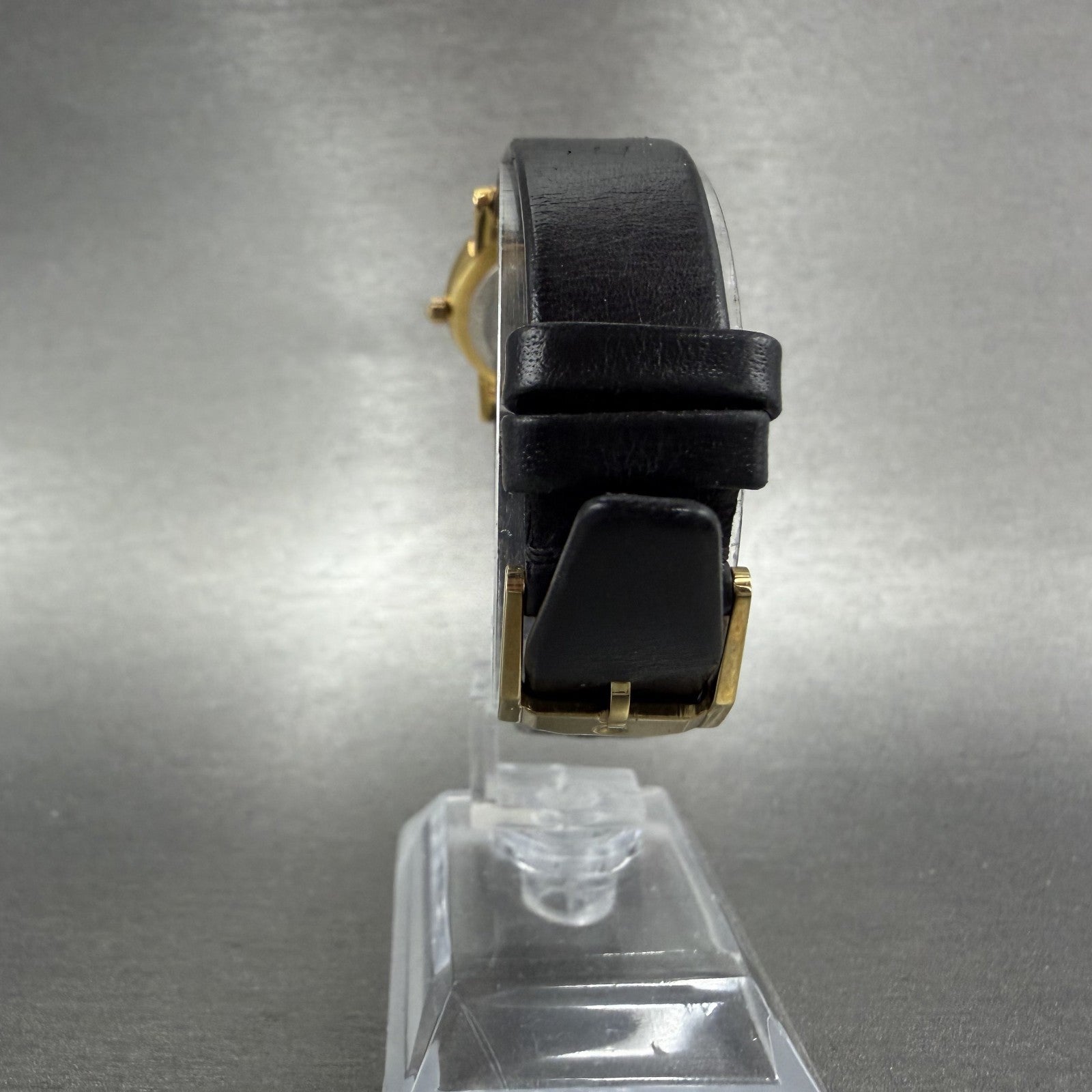 Movado Museum Watch Women 25mm Black Dial Gold Round 87.A1.845 New Battery7