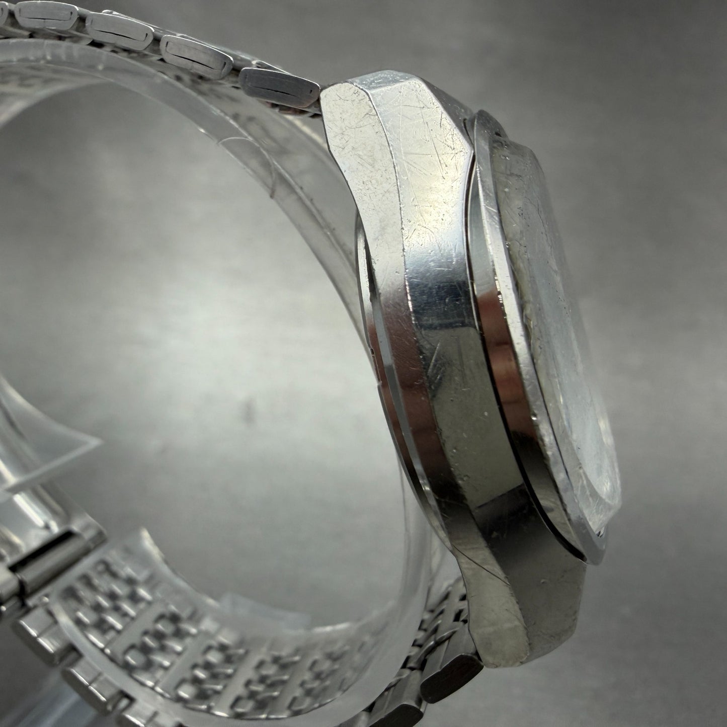 Seiko Lord Matic Watch Men 37mm Silver Dial Silver Tone Daydate 5606-8061 Runs3