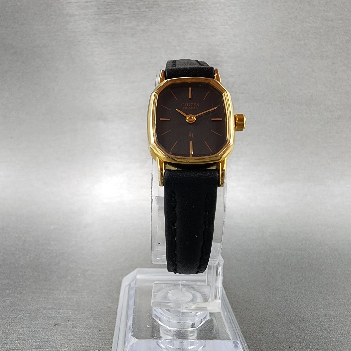 Citizen CQ Watch Women 17mm Black Dial Gold Tone Rectangle New Battery5