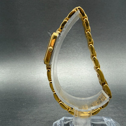 Seiko Tank Watch Women 17mm White Dial Gold Tone Rectangle V400-6169 New Battery6