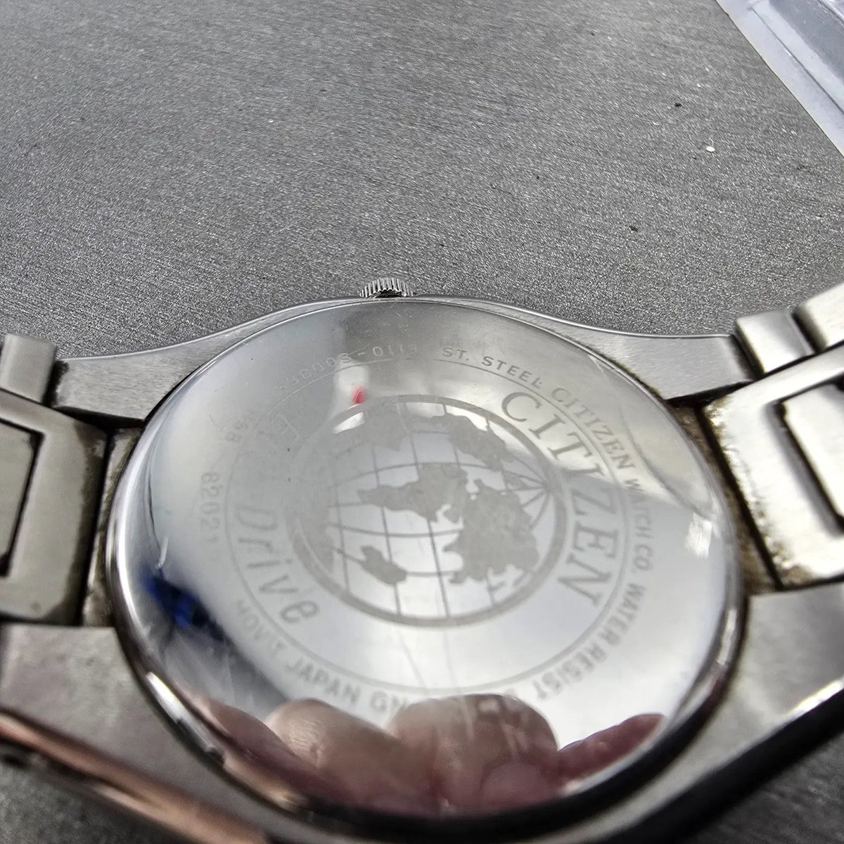 Citizen Eco-Drive Watch Men 38mm Black Dial Silver Date Round E110-S008697 Runs9