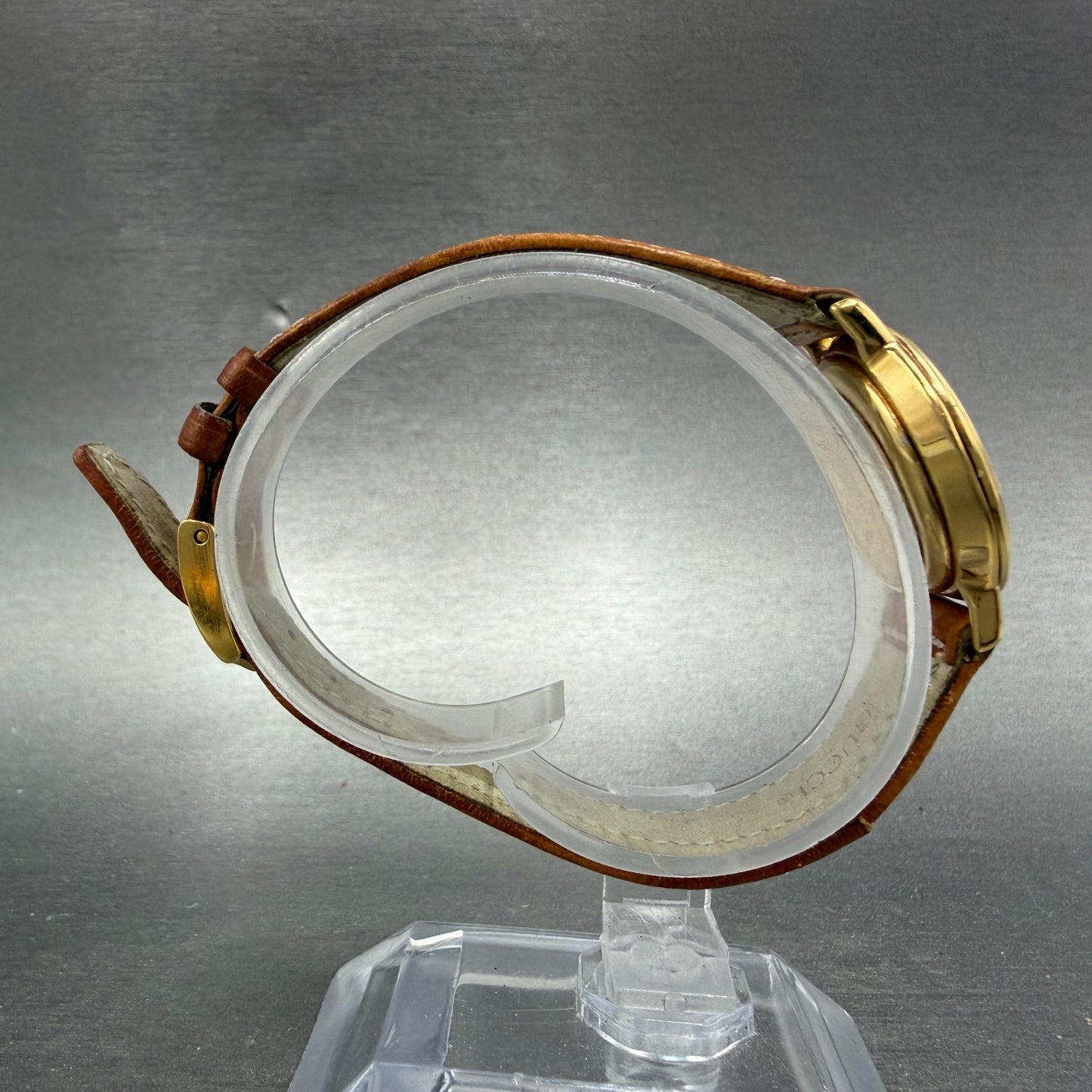Gucci 3000.2.L Watch Women 26mm Cream Dial Gold Plated Small Seconds PARTS9