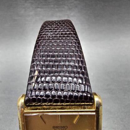 Seiko Watch Men 25mm Gold Dial Gold Tone Rectangle 5Y30-5069 New Battery Vintage4