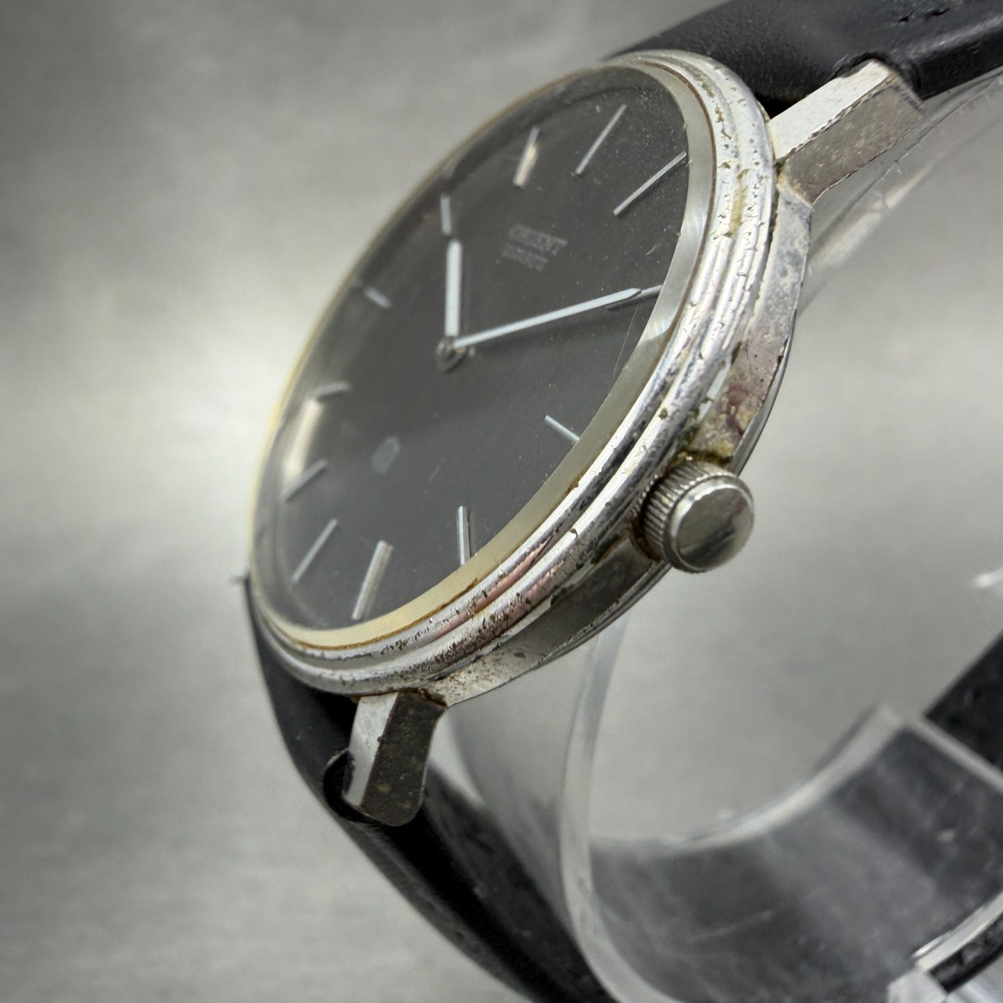 Orient Watch Men 32mm Black Dial Silver Tone Round Y050602-00 New Battery VTG2