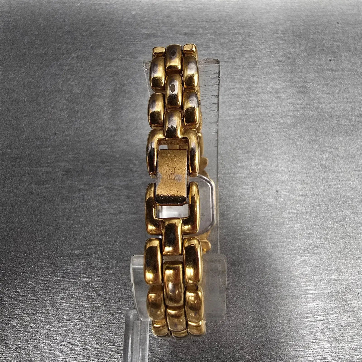 Bulova Watch Women 14mm MOP Dial Gold Hexagon 97S30 New Battery Diamond VTG7