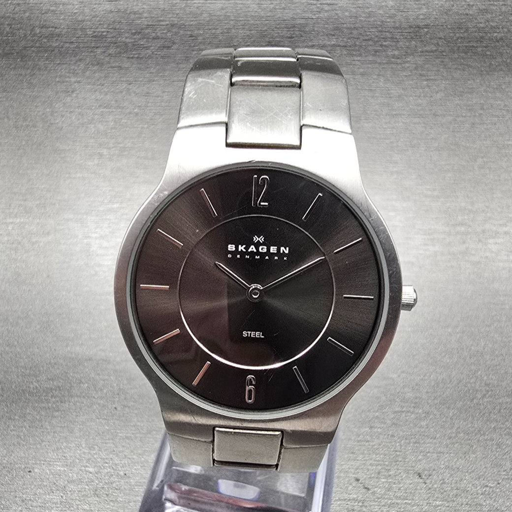Skagen Watch Men 34mm Gray Dial Silver Tone Round 572LSXM New Battery0