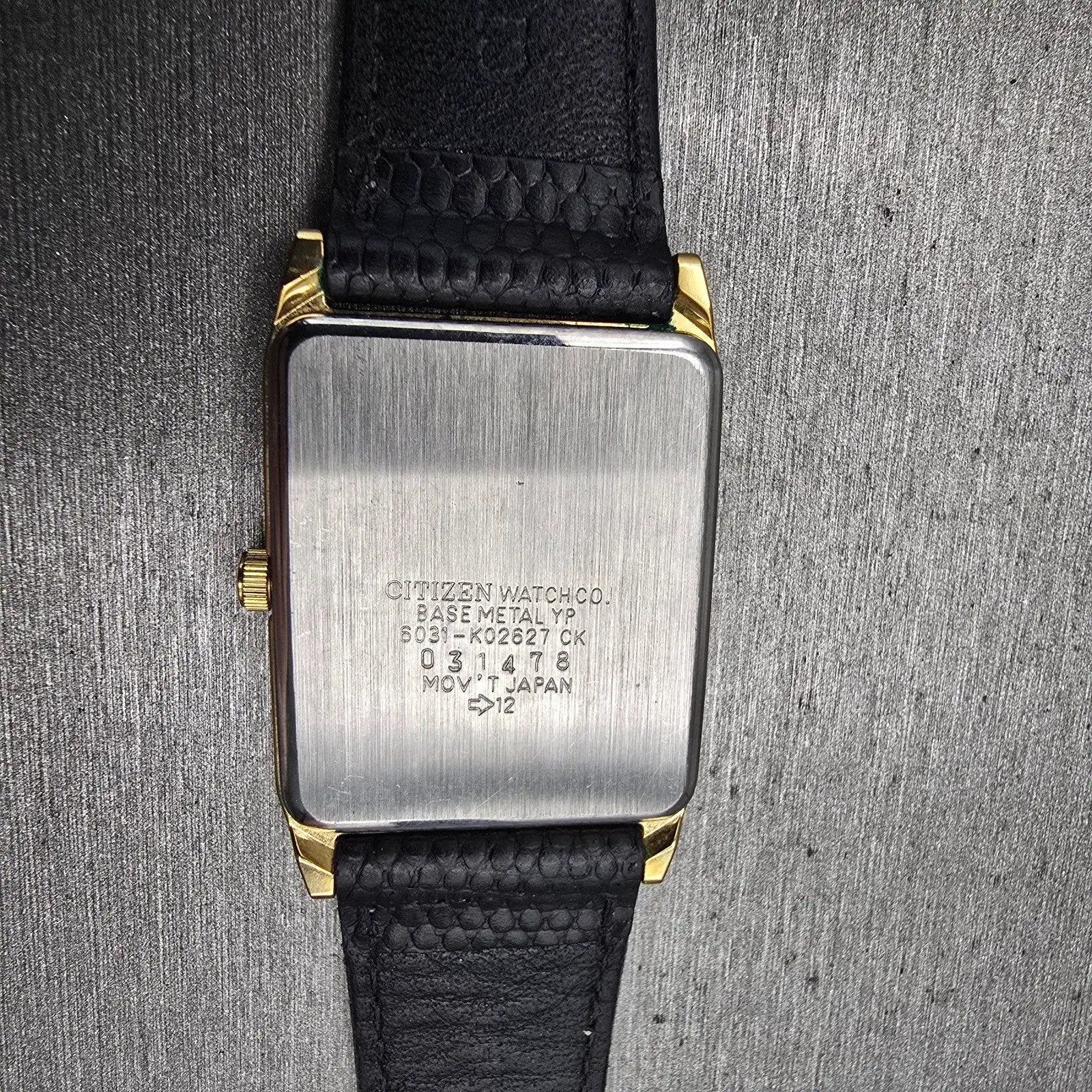 Citizen CQ Watch Men 25mm Black Dial Gold Tone Rectangle 5130-K02627 New Battery10