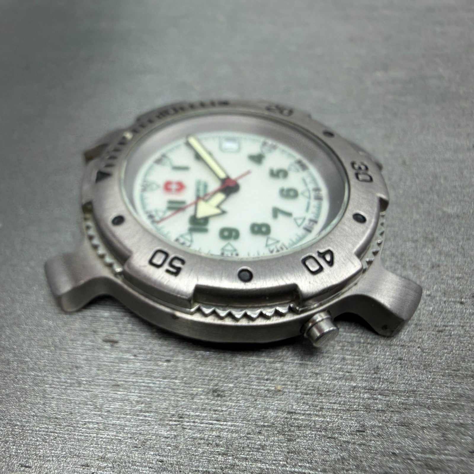 Swiss Army Sports Line Watch Men 37mm White Dial Silver Tone Date Backlight PART4