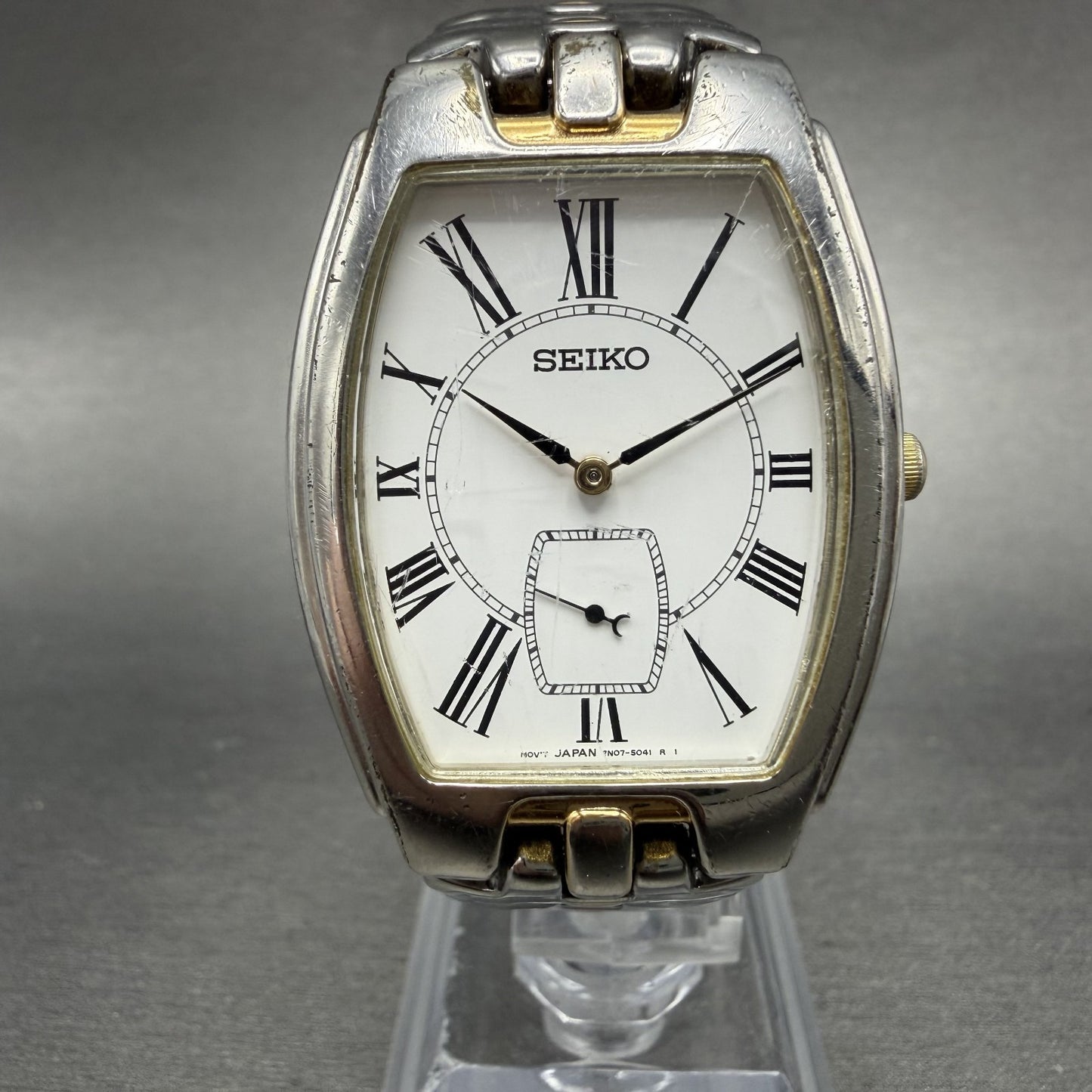 Seiko Tank Watch Men 30mm White Dial Two Tone Vintage 7N07-5020 New Battery0