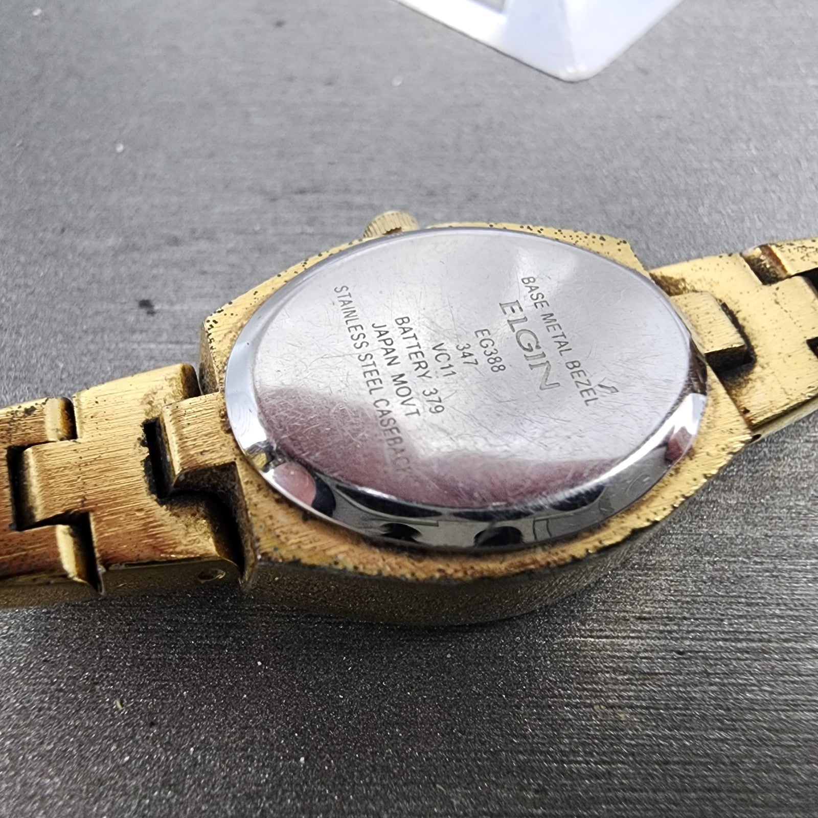 Elgin Watch Women 18mm MOP Dial Gold Tone Oval EG388 New Battery9