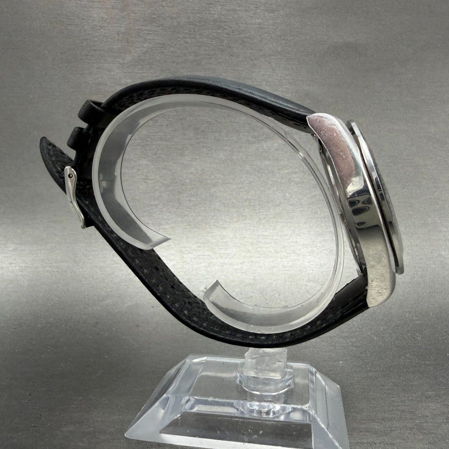 Technos Chronograph Watch Men 42mm Black Dial Silver Tone Round T4062 New Batt A8