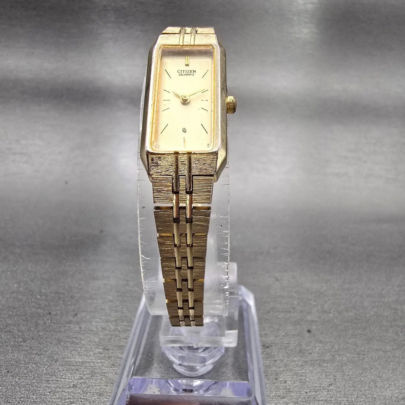 Citizen CQ Watch Women 12mm Champagne Dial Gold Tone 5421-S10523 New Battery VTG5