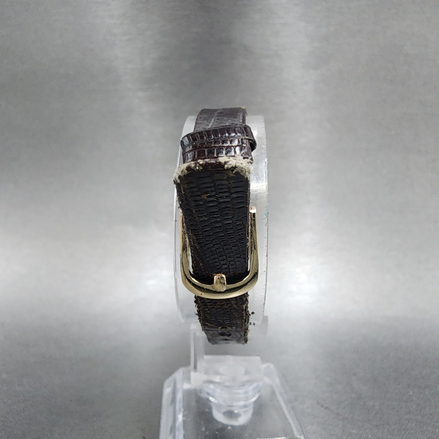Seiko Watch Women 23mm Silver Dial Gold Tone Rectangle 23205660 New Battery7