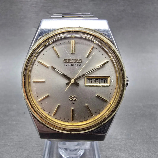 Seiko SQ Watch Men 35mm Silver Dial Two Tone Daydate Round 7123-8449 PARTS0