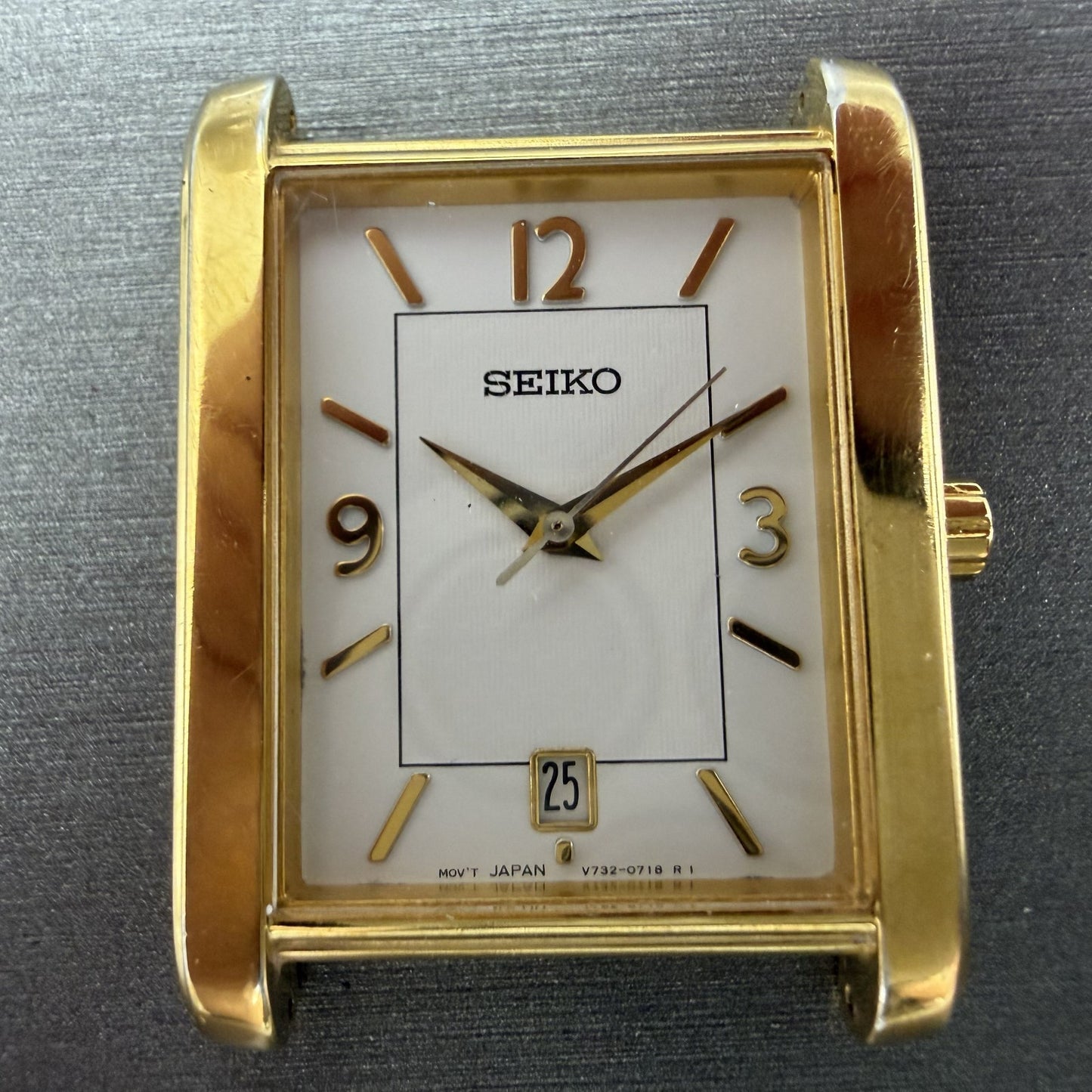 Seiko Tank Watch Men 28mm White Dial Gold Tone Rectangle Date V732-0449 PARTS2