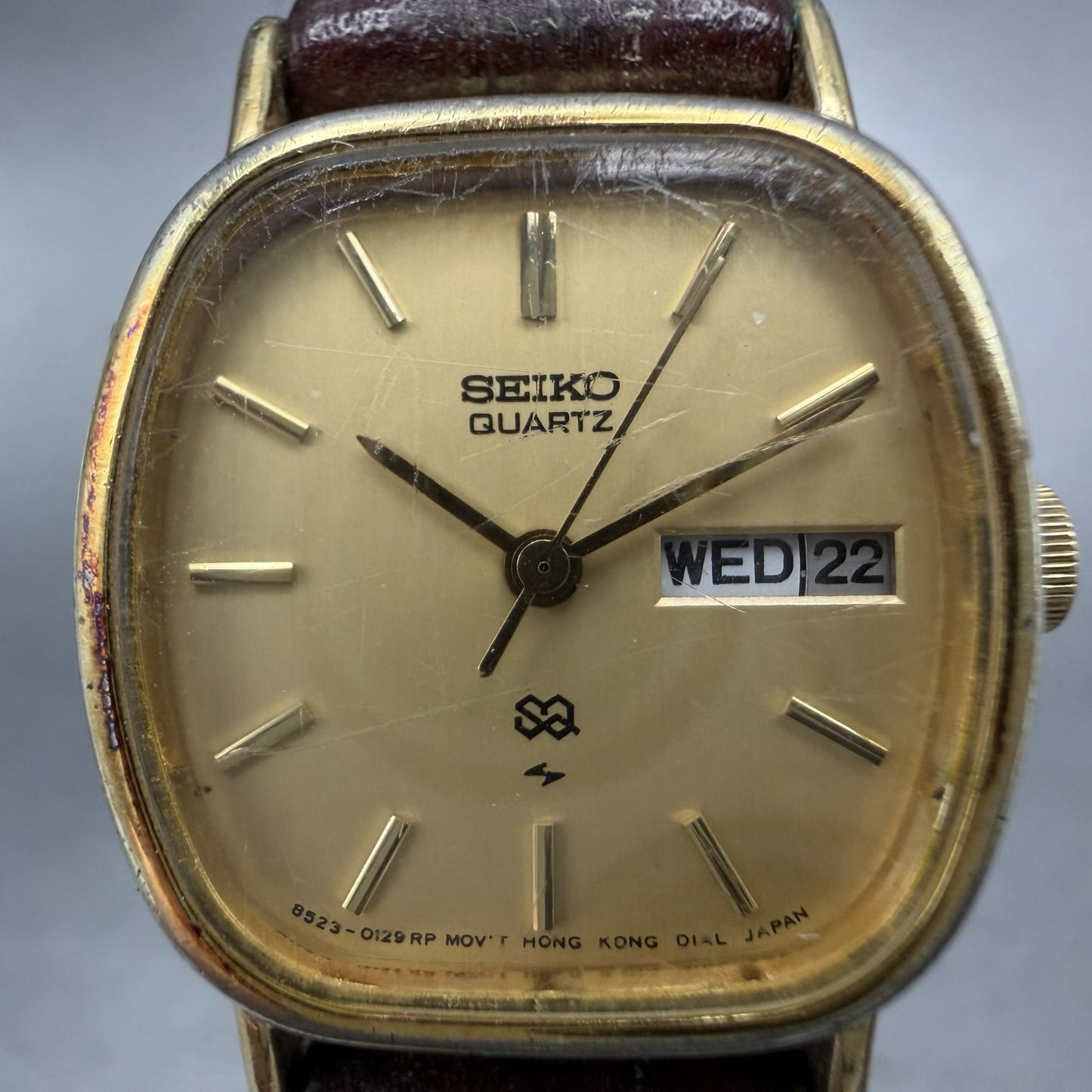 Seiko SQ Watch Women 21mm Champagne Dial Gold Tone Daydate 8523-5009 New Batt JO1