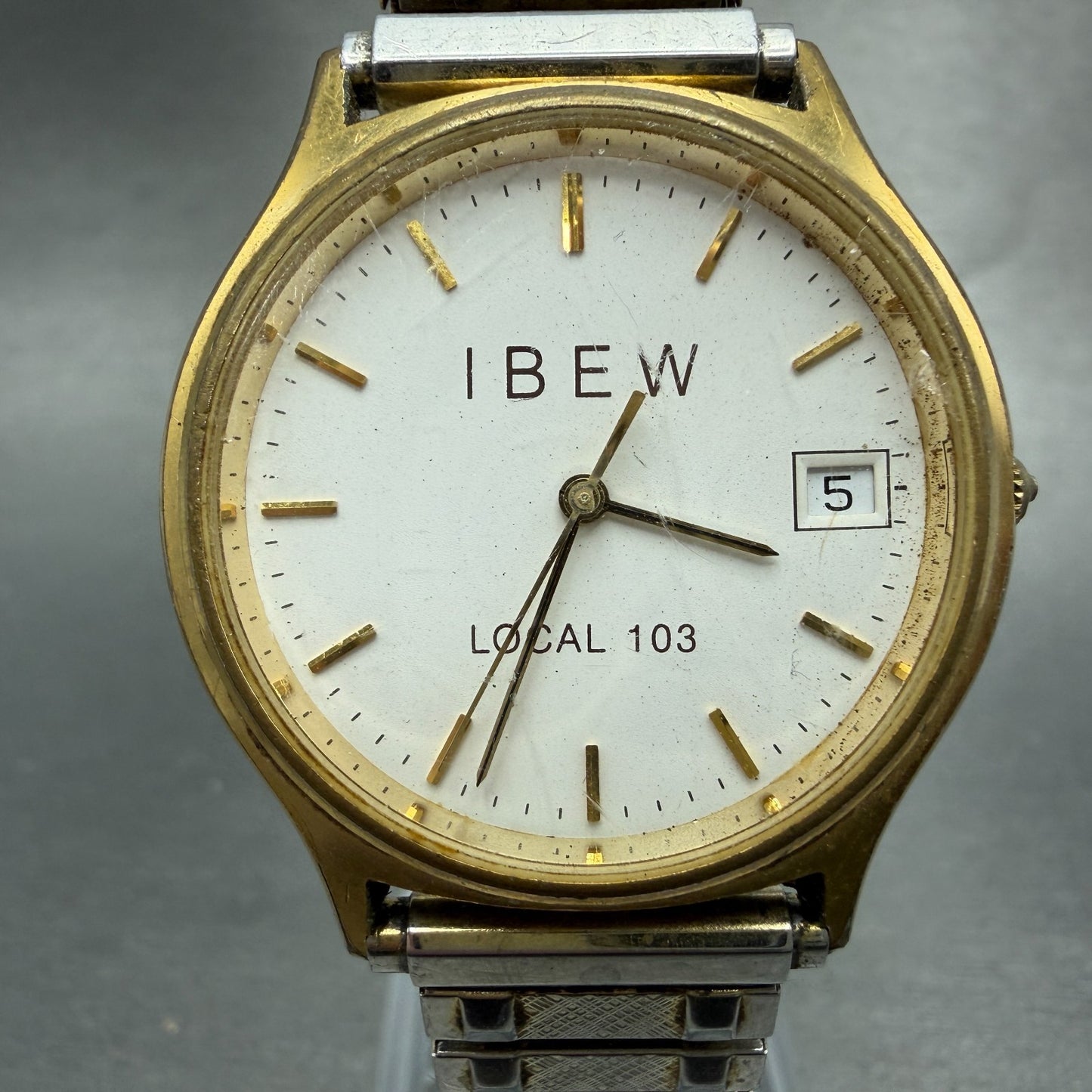 Hamilton Watch Men 34mm White Dial Gold Tone Date Round 9812 PARTS Vintage0