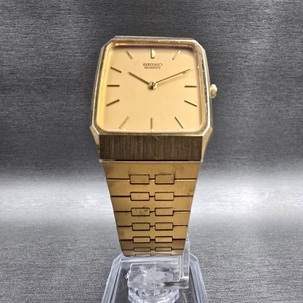 Seiko Watch Men 27mm Gold Dial Gold Tone Rectangle 5Y30-5009 New Battery5