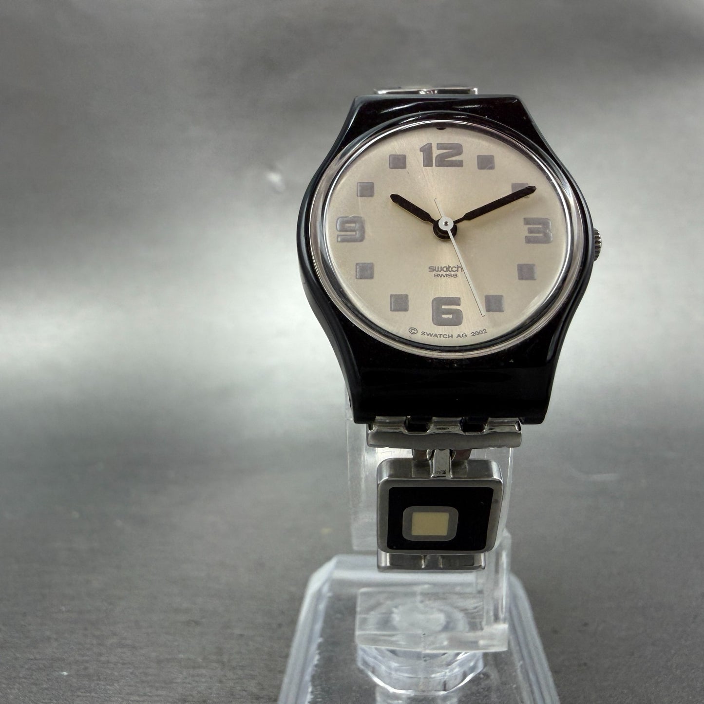 Swatch Cheeseboard Watch Women 25mm Silver Dial Black LB160G New Battery5