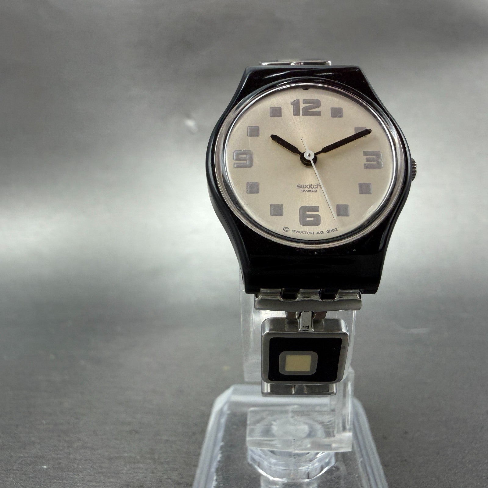 Swatch Cheeseboard Watch Women 25mm Silver Dial Black LB160G New Battery5