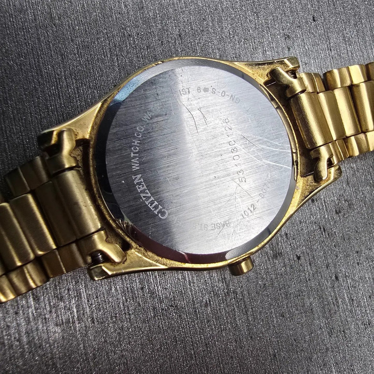 Citizen Watch Women 26mm MOP Dial Gold Tone Date Round 1012-S075688 New Battery10