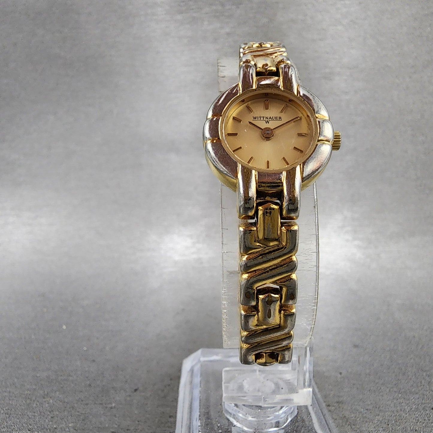 Wittnauer Watch Women 20mm Gold Dial Gold Tone Round LU8013 5784 New Battery VTG5